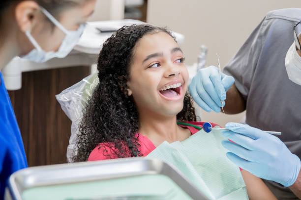 Best Weekend Emergency Dentist in Mill City, OR